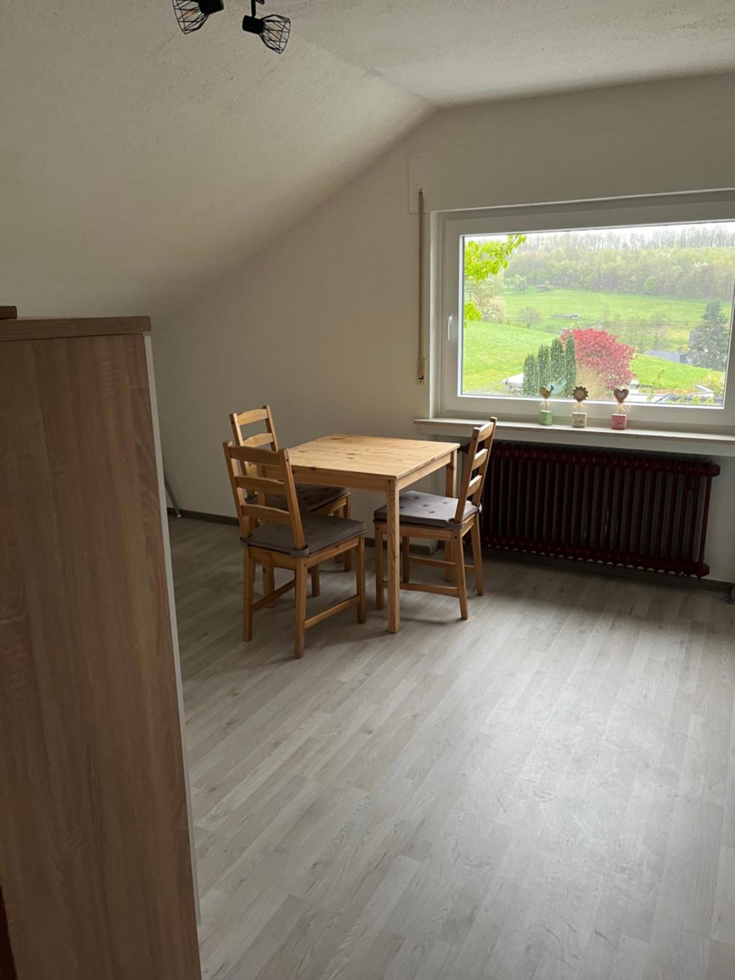 Ferienwohnung Oberheuslingen Freudenberg  Exterior photo